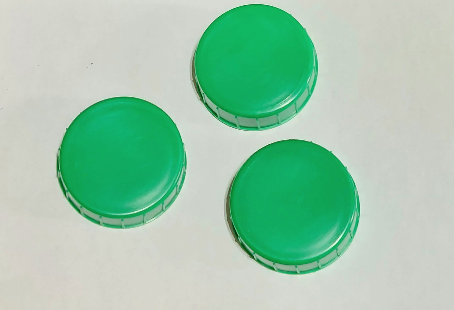 Solid Color Fill End Caps for FIFO Squeeze Bottles