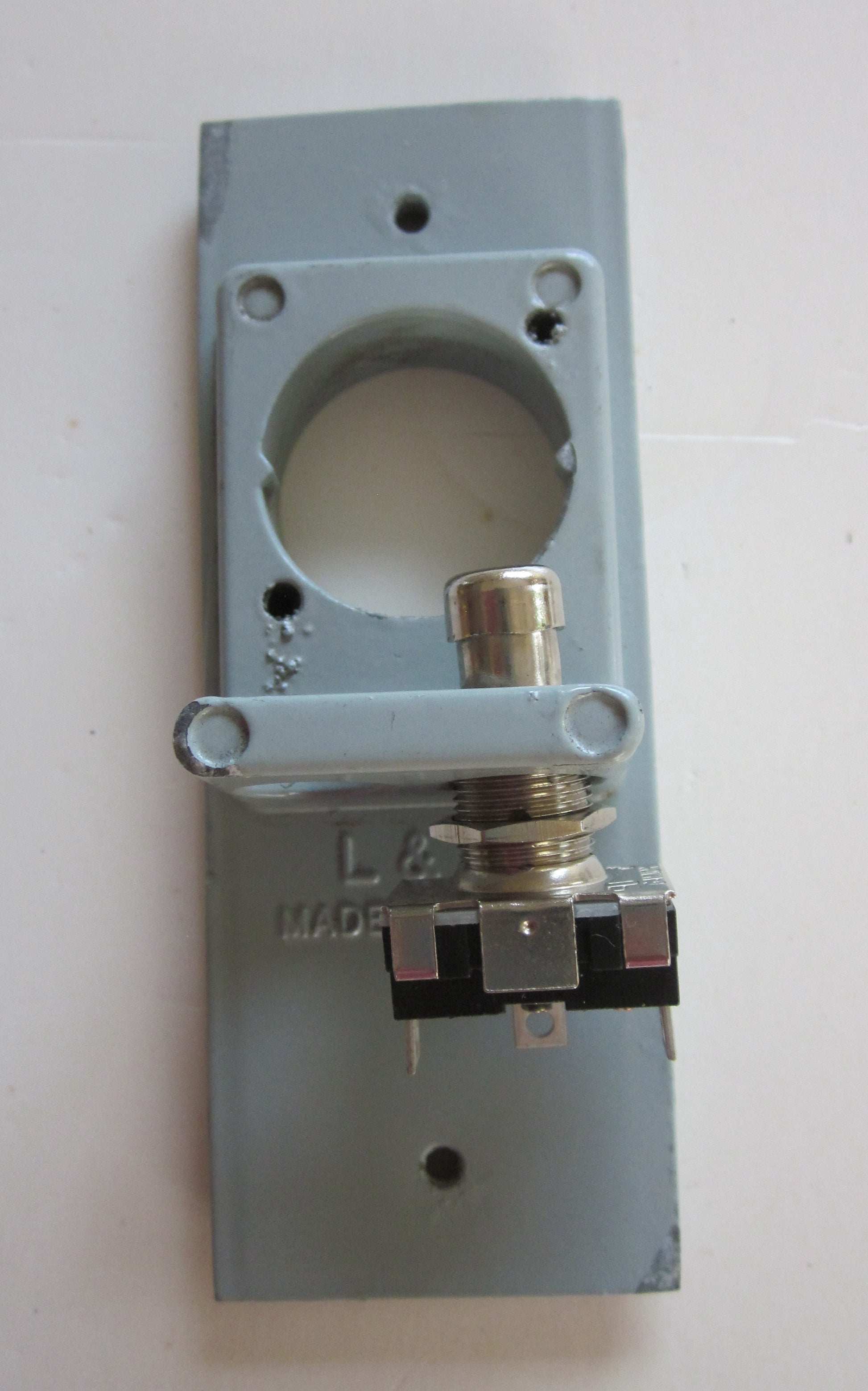 Single Gang Style Key Switch Access Control Plate