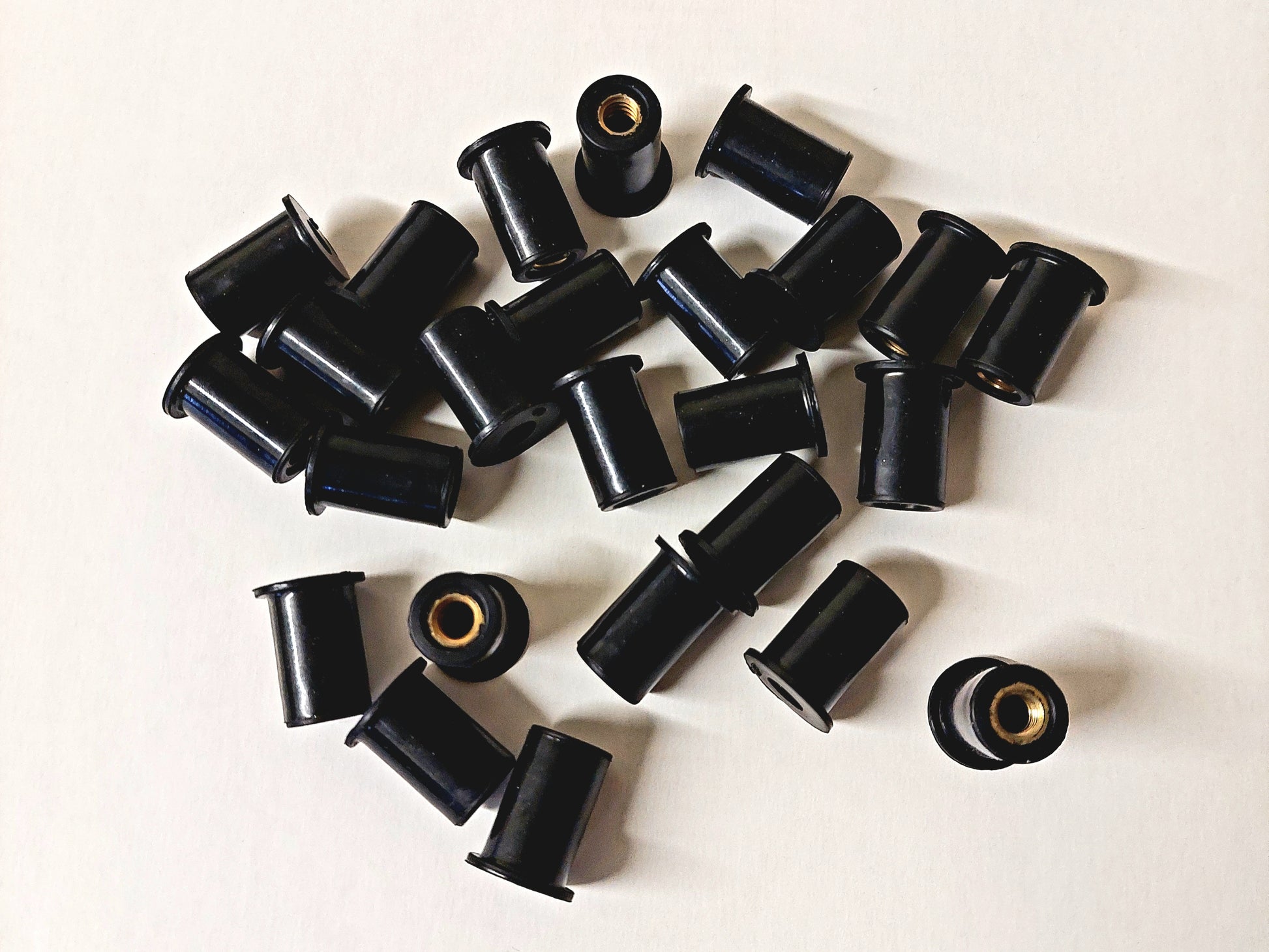 Rubber Well Nut, Expansion Nut, Blind Fastening Rivet Nut