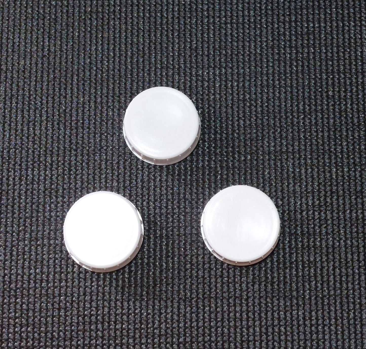 Solid Color Fill End Caps for FIFO Squeeze Bottles